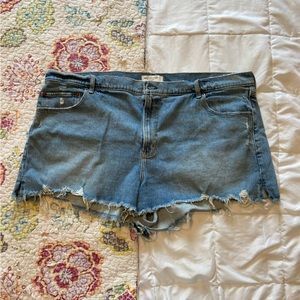 Abercrombie Mom Shorts